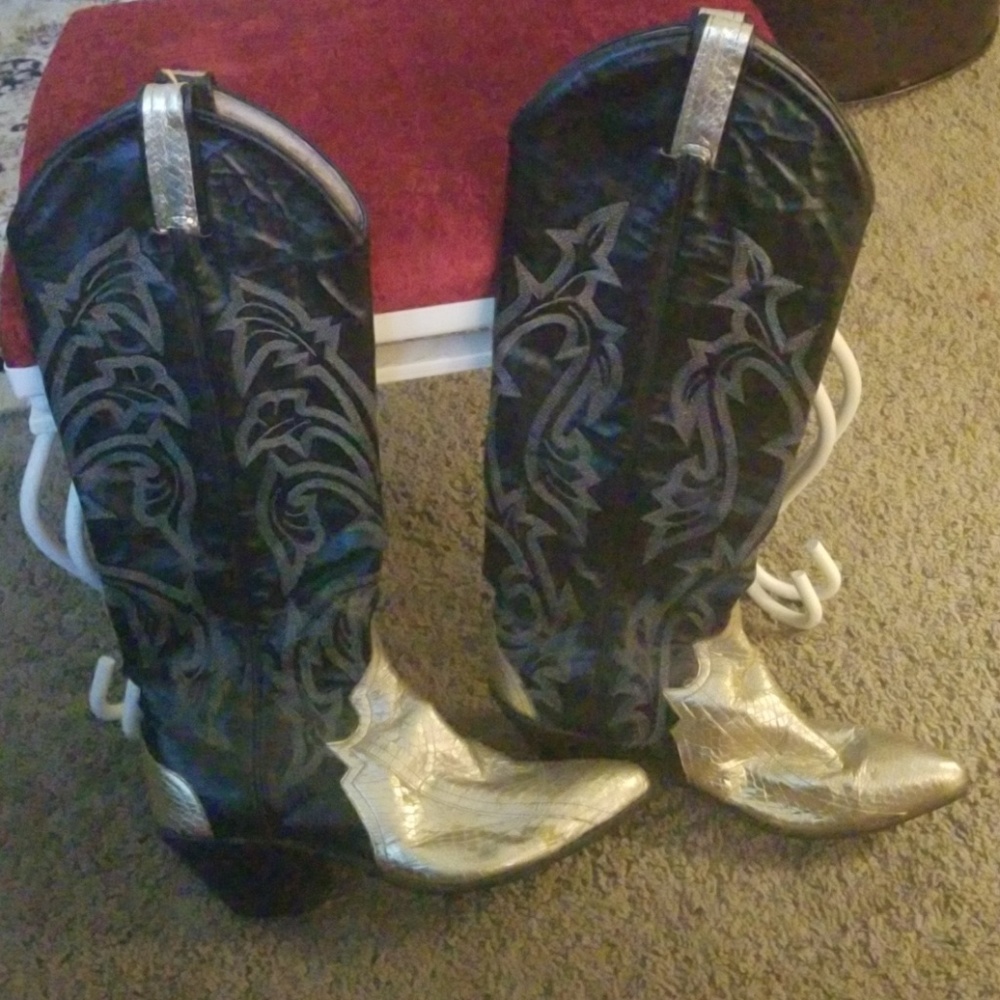 Larry Mahan Genuine Leather Boots